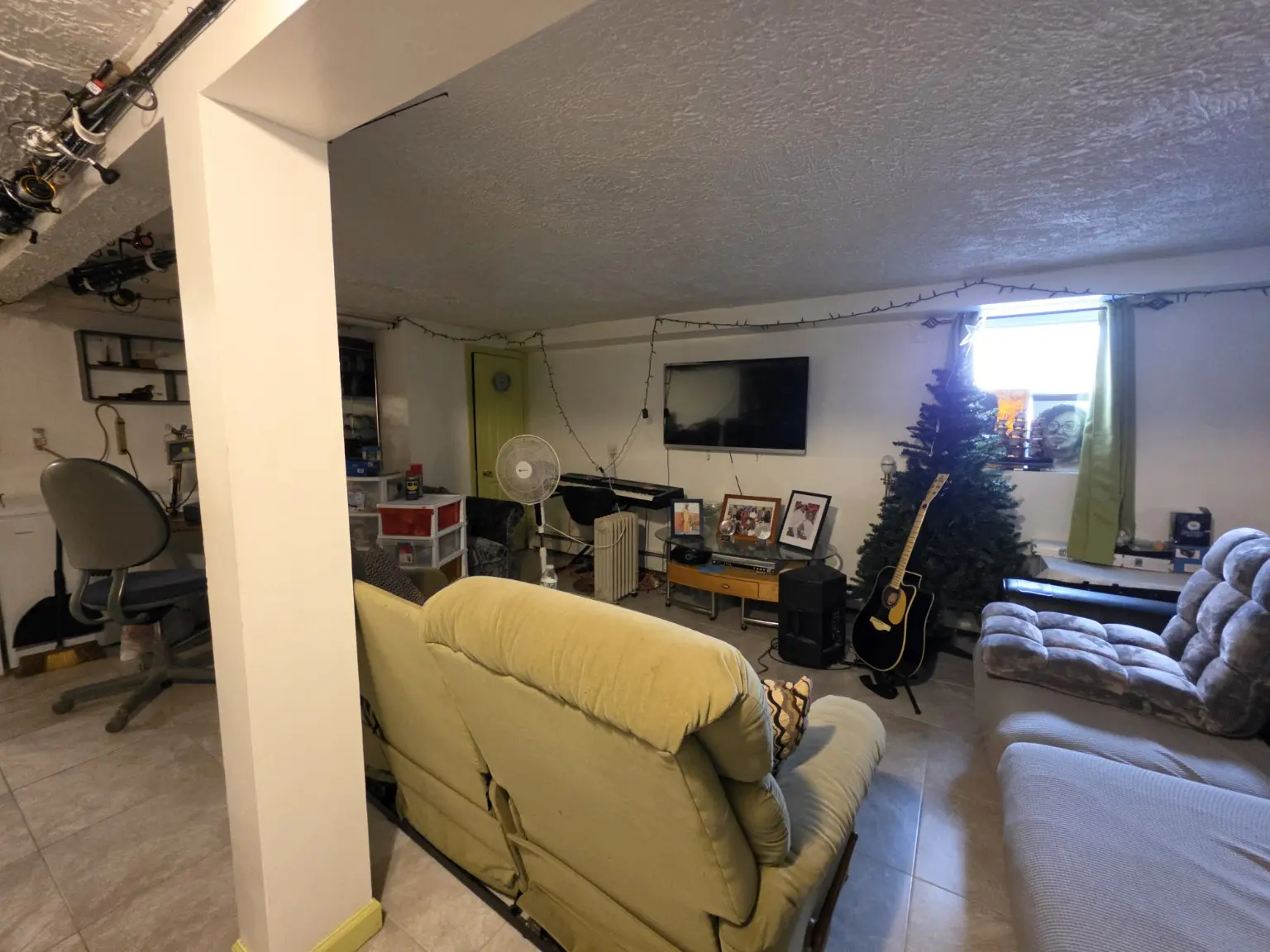 Finished lower-level room