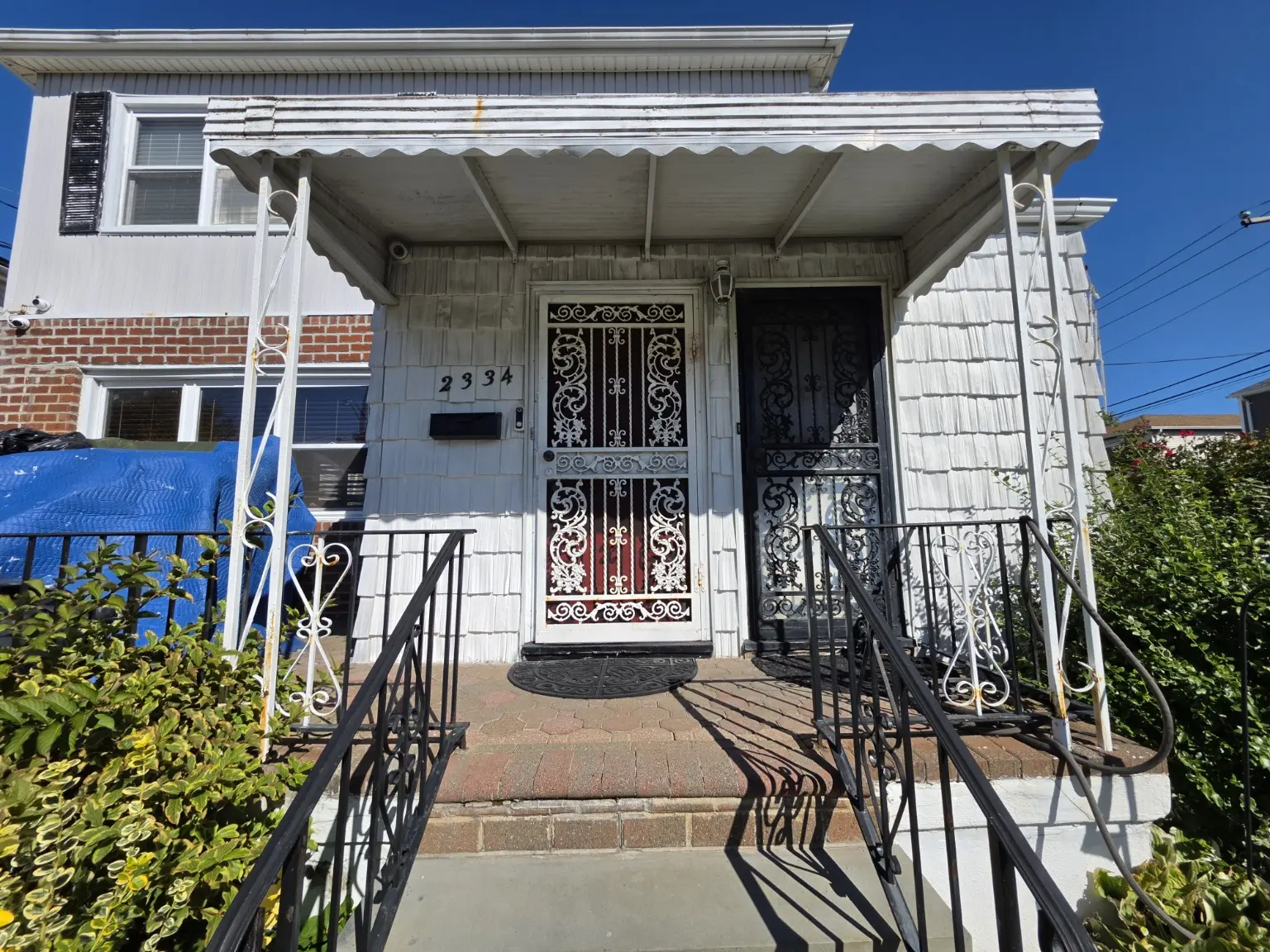 Covered front entry